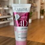 كريم ايفلين وايت برستيج لتفتيح اليدين