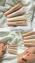 ⁦CRYSTAL GLAZE
MOISTURISING LIP GLOSS⁩ - الصورة ⁦2⁩