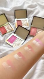 ⁦Colour & Glow
البلاشر مع الهايلايتر⁩ - الصورة ⁦3⁩